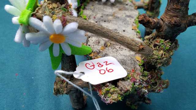 Twig Gazebo with White Daisies - 7'' Tall - Fairy - Fairy Garden - Doll House - Hand Made